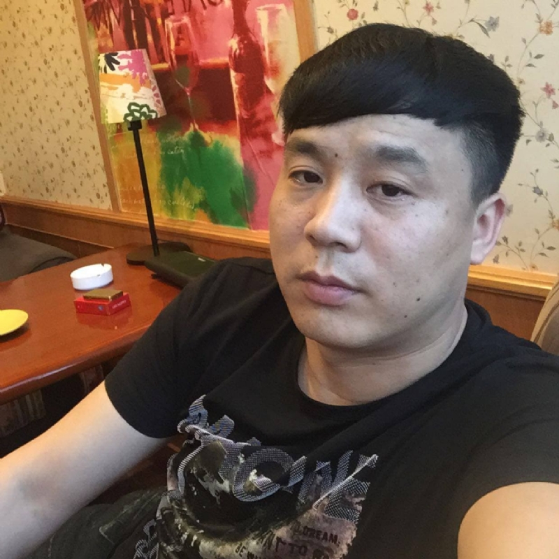 悟的第一张照片--新竹交友中心