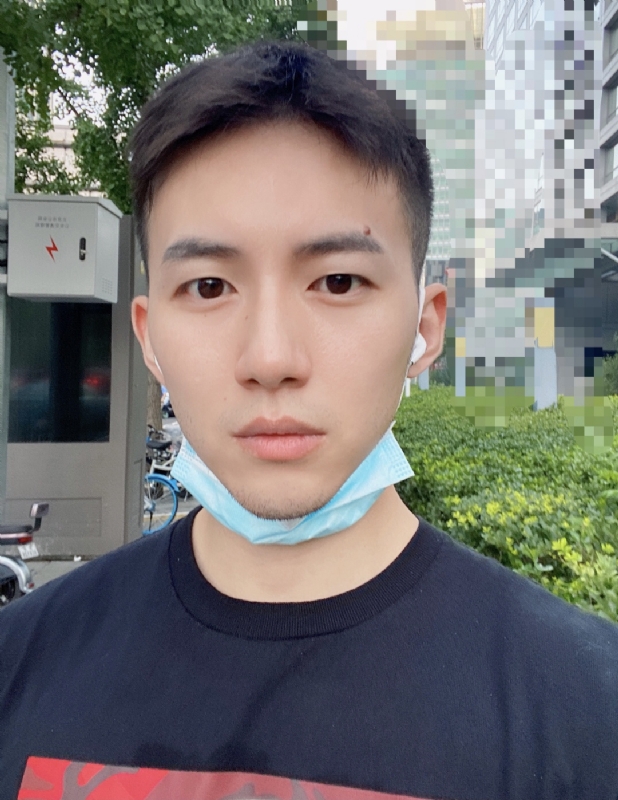 绝世大冤种的第一张照片--新竹交友中心