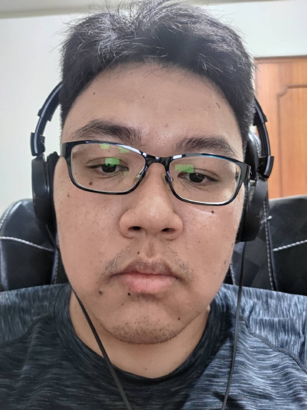 小賴的第一张照片--新竹交友中心
